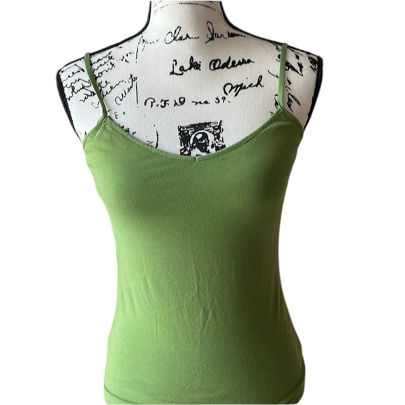 Mossimo Tank Top - Picture 2 of 5